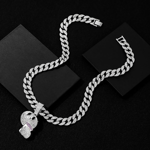 Selección Transfronteriza de Accesorios para Collares Masculinos con un Colgante de Estilo Hip-Hop Ligeramente Adornado con Circonitas - Product Image 4