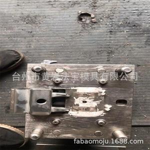 Molde de plástico automotriz Fabaomoku de cavidad única, horizontal y fijo para piezas de automóviles - Product Image 1