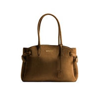 Nouveau design de sac fourre-tout pour femmes en cuir souple résistant au pliage et au pliage avec logo personnalisé