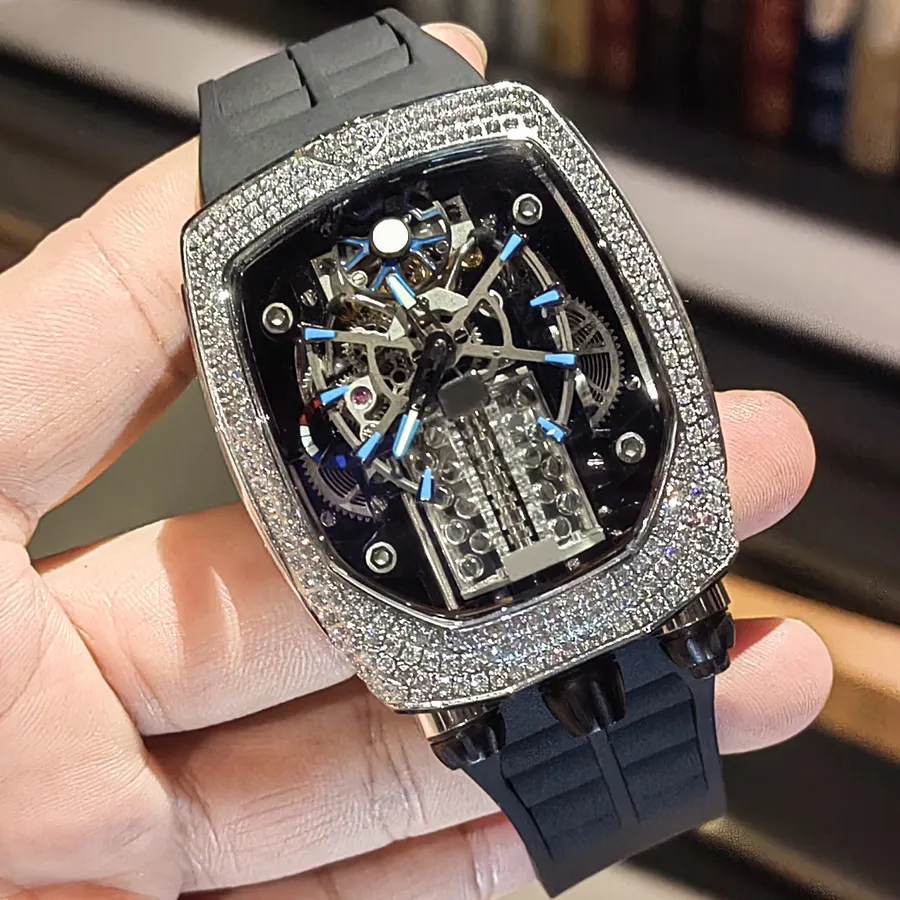 Montre-bracelet de luxe automatique mécanique de qualité supérieure montre squelette pour hommes Hip Hop Moissanite diamant incrusté montres glacées