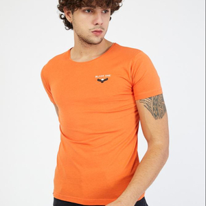 ชุดออกกำลังกายสำหรับผู้ชาย,ชุดกีฬาใส่ไปยิมแบบกำหนดเองเสื้อยืดโลโก้ได้ตามต้องการสีดำ - Product Image 1