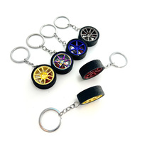 Porte-clés créatif en métal en forme de roue de voiture de dessin animé, porte-clés turbo, porte-clés jante de pneu simulée pour les amateurs de voitures - Vente en gros