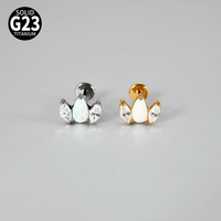 Anting-anting stud titanium padat G23, zircon bintang hati bunga, anting gantung, perhiasan tindik tulang rawan 8mm unisex anti-korosi