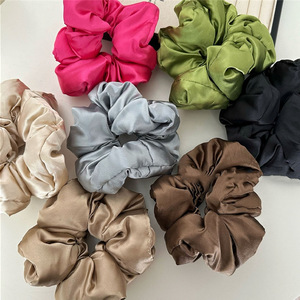 Nuevo Rizador <span class=keywords><strong>de</strong></span> Pelo para Dormir, Scrunchies <span class=keywords><strong>de</strong></span> Satén Gruesos, Tamaño Grande, Multifuncional, para <span class=keywords><strong>Cola</strong></span> <span class=keywords><strong>de</strong></span> <span class=keywords><strong>Caballo</strong></span>, Relleno <span class=keywords><strong>de</strong></span> Algodón, Accesorios para el Cabello para Mujer - Product Image 1