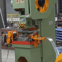 Machine automatique à grande vitesse pour la fabrication de fil de fer barbelé en accordéon/lame de rasoir, machine à poinçonner pour la protection et la défense