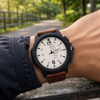 Montre sport pour homme, boîtier en alliage, bracelet en cuir, mouvement à quartz, montre-bracelet quotidienne pour homme