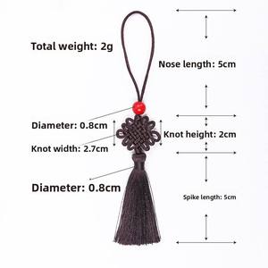 Nœuds chinois noués à la main : Petits nœuds chinois avec pompons dans un style chinois traditionnel - Product Image 5