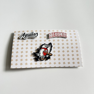 Cina all'ingrosso spille in metallo morbido smalto duro distintivo con carta di supporto fabbricate in cina - Product Image 3