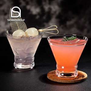 Borosilicato Vintage Stemless <span class=keywords><strong>Martini</strong></span> Glass V Shape Juice <span class=keywords><strong>Ice</strong></span> Cream Cups Mini Champagne Cocktail <span class=keywords><strong>Martini</strong></span> Copas para Party Bar - Product Image 1