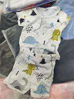 Nouveaux ensembles deux pièces pour filles et garçons, t-shirt à manches courtes en coton imprimé dessin animé, pantalon en jean à nœud, vêtements pour enfants
