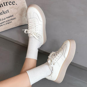 Zapatillas Deportivas Blancas de Plataforma con Tacón Alto para Mujer, Estilo Retro, Novedosas, Versátiles y Casuales - Product Image 2