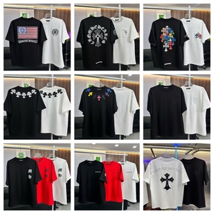 เสื้อยืดแขนสั้นคอตตอนแท้ทรงหลวมสไตล์ลำลองปักลายเรขาคณิตโลหะแบบหนา รุ่น 26SS สำหรับทุกเพศ - Product Image 2