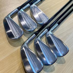 Nouvel arrivage : Fers forgés en graphite version légère pour golfeuses avancées – Facilitent le swing et la précision (150) - Product Image 1