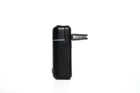 Diffuseur d'arômes de voiture à piles SCENTA avec logo personnalisé OEM, rechargeable par USB, diffuseur d'huiles essentielles ultrasonique, vente en gros
