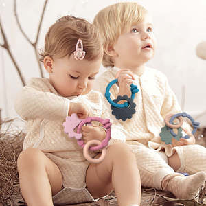 2026 Neuerscheinung Bebe Weicher <span class=keywords><strong>Baby</strong></span>-Beißring Spielzeug BPA-frei Lebensmittelechtes Silikon Weicher Beruhigender Kauartikel für Säuglinge Sensorisches Training - Product Image 6