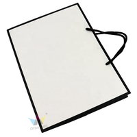 Couronne gagner bijoux cosmétique cadeau vêtements shopping papier sacs de transport sac en carton avec logo emballage blanc artisanat sacs en papier