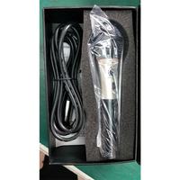 Microphone filaire dynamique Voxfull M220 avec réglage métallique, écho, câble et adaptateur