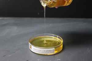PGPR (E476) Poliglicerol Polirricinoleato de Grado Alimenticio, Emulsionante de Alta Eficiencia (CAS 29894-35-7 99% de Pureza), Color Amarillo/Ámbar - Product Image 4