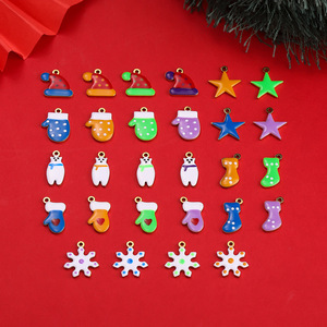 Pendentif breloque en alliage de Noël, flocon de neige, gant, chapeau, accessoire de bijoux DIY, ornement suspendu pour décoration d'arbre - Product Image 4