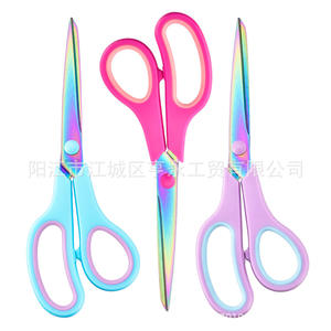 กรรไกรเคลือบไทเทเนียม 8.5 นิ้ว สแตนเลสสตีล สำหรับใช้ในสำนักงาน ครัวเรือน งานศิลปะ งานฝีมือ ตัดกระดาษ และเครื่องเขียน - Product Image 5