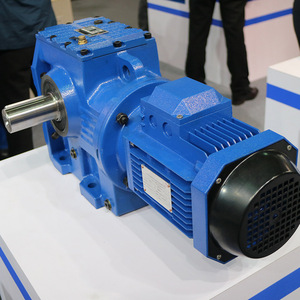 S Series <b>Worm</b> Gear Motor With 20:1 Ratio 20 Input 5002000 Nm Torque Angled Mounting 50100 RPM Output High Torque Output Delivers - Product Image 4