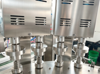 Machine de remplissage et de bouchage automatique de sachets à bec verseur avec alimentateur de sacs pour ketchup, confiture, jus, yaourt, détergent, emballage Doypack