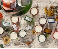 No. Juego de 14 Velas Aromáticas en Vasos Redondos de Varios Colores, Fabricadas en China, Set de Regalo de Velas de Coco, Velas de Cera de Soya
