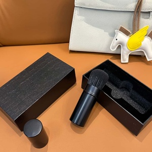 Brochas de maquillaje multifuncionales en forma de hongo, suaves y no irritantes, las más vendidas al por mayor de fábrica - Product Image 1