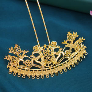 กิ๊บติดผมทรงตรงคู่ ลายฉลุ สีไม่ตก ทำจากโลหะผสม  เครื่องประดับผมโบราณสำหรับผู้หญิง ทรงผมแบบดั้งเดิม - Product Image 4