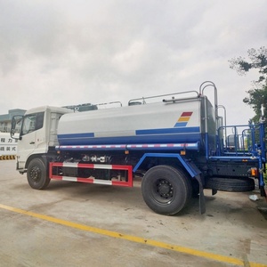 Camión Cisterna de Agua Dongfeng, Camión con Tanque de Agua de 12 CBM, Carro de Riego, Camión Cisterna con Aspersor - Product Image 4