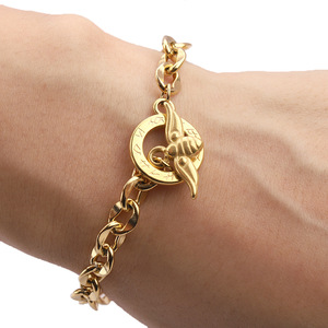 Women's Gold Tone Chain Bracelet With Insect Charm And O Ring Clasp Fashion Jewelry <b>Gift</b> - Product Image 3