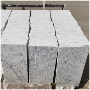 แผ่นหินอ่อนสีขาวเบียงโกคาร์ราขนาด 24''x12'' แบบมีร่อง กันน้ำ สำหรับผนังหรือกระเบื้องปูพื้น เหมาะสำหรับห้องครัวและโครงการบ้านพักตากอากาศหรูหรา - Product Image 2