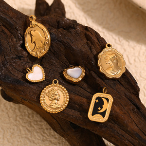 Подвеска-шарм QISEN из нержавеющей стали с позолотой 18K и перламутром, винтажный, в форме сердца, монеты, капли, для изготовления ювелирных изделий своими руками - Product Image 2