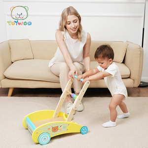 I girelli in legno spingono i giocattoli per i bambini che imparano a camminare con le ruote giocattoli educativi per bambini per 10-24 mesi - Product Image 3