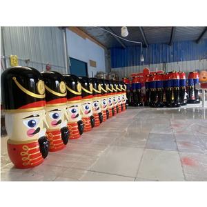 Décoration de vacances en fibre de verre <span class=keywords><strong>Noël</strong></span> 6ft <span class=keywords><strong>Casse</strong></span>-<span class=keywords><strong>Noisette</strong></span> de haute qualité <span class=keywords><strong>Casse</strong></span>-<span class=keywords><strong>Noisette</strong></span> de <span class=keywords><strong>grande</strong></span> <span class=keywords><strong>taille</strong></span> Décors pour usage commercial - Product Image 4