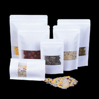 Échantillon gratuit personnalisé Sacs avec logo personnalisé de toutes tailles en papier kraft blanc écologique pochettes debout avec fenêtre mate pour thé, noix, café