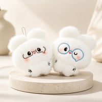 Porte-clés en peluche lapin blanc mini moelleux de 8 cm avec lunettes, pendentif lapin mignon pour sac à dos, logo personnalisé OEM, vente en gros