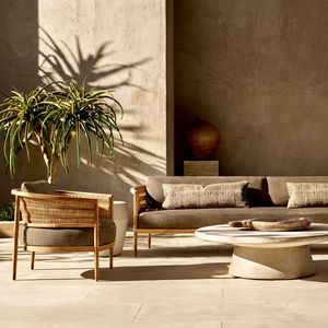 Sofá de exterior de madera de teca y mimbre resistente a la intemperie, estilo resort exótico, hecho a mano, para jardín o villa. - Product Image 1