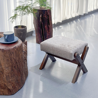 Lin ignifuge Finition bois à pores ouverts Petit tabouret en bois massif Chaise en bois chic Escabeau