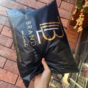Biodegradable custom matte black mailing bags gold logo poly shipping courier bags mailer bags for clothing packaging