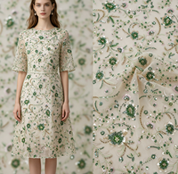 Tissu en tulle léger tissé en nylon/coton avec fleurs brodées, sequins et perles pour robes de mariée, de cérémonie et de mode pour filles, femmes et garçons