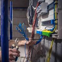 Transformation professionnelle de courants faibles à basse tension pour la rénovation, haute efficacité, pour la construction de bâtiments universitaires et scolaires, IoT