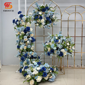 SMOOTH Luxe Bouquet de fleurs artificielles bleues pour événements de mariage et fêtes, arrangement floral décoratif - Product Image 1