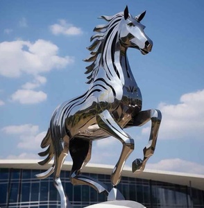 Escultura de Caballo Abstracta de Metal para Jardín Exterior, Personalizable en Color y Tamaño, Estilo Americano de Alta Calidad - Product Image 2