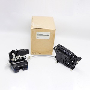 Actuador de Cerradura de Puerta Trasera Kia 81230 B8100 para Sorento 2014-2015, Pieza de Repuesto - Product Image 1