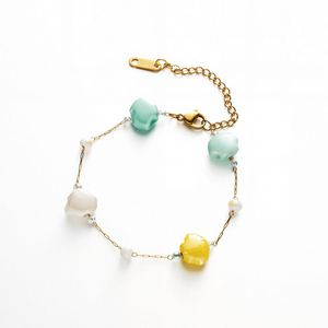 Nueva pulsera de perlas de concha de verano que no se desvanece para mujer, joyería de mano dulce y simple de playa, acero inoxidable chapado en oro de 18 quilates - Product Image 6