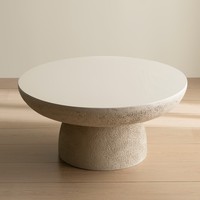 Tables basses rondes en béton d'inspiration naturelle, finition texturée sable Table d'appoint centrale pour un usage quotidien