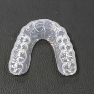 Cómodo retenedor transparente aparatos de ortodoncia Precio de laboratorio Dental - Product Image 6