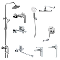 Ensemble de douche et baignoire en laiton poli à fonction unique avec jet de pluie doux pour hôtels, appartements et villas