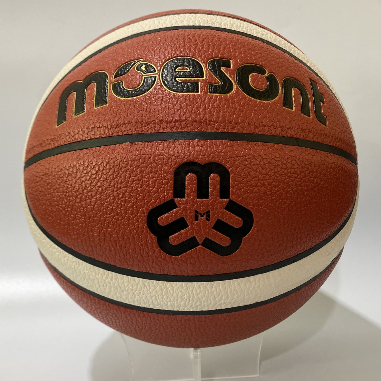 สีน้ำตาล